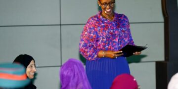 Madamu Jeannette Kagame yavuze ko hari ingamba zirengagijwe mu kubaka inzego z’ubuzima