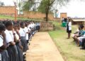 MINEDUC irasaba buri wese kwita ku kibazo cy’abana bata ishuri