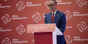 Perezida Kagame asanga kugiranira ibikorwa by’ubugiraneza hagati y’Abanyafurika ubwabo ari ukwihesha agaciro
