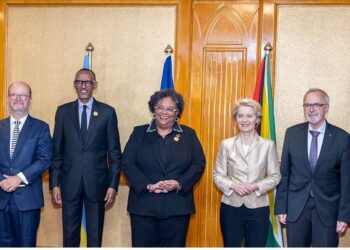 Perezida Kagame mu batangije gahunda yo gukorera imiti muri Afurika
