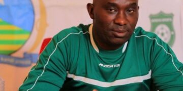 Juvenal wa Kiyovu nta kirukanye umutoza Alain Andre