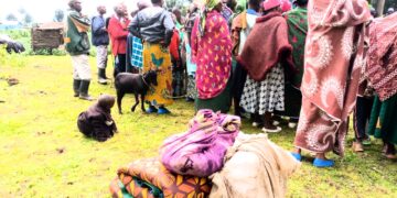 Nyuma y’uko imirwano ihuje abarwayi ba M23 n’ingabo za Congo (FARDC) ifashe indi ntera Abanyekongo bari guhungira mu Rwanda
