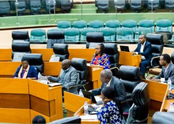 Hari abayobozi mu nzego zibanze bafite abana bataye ishuri