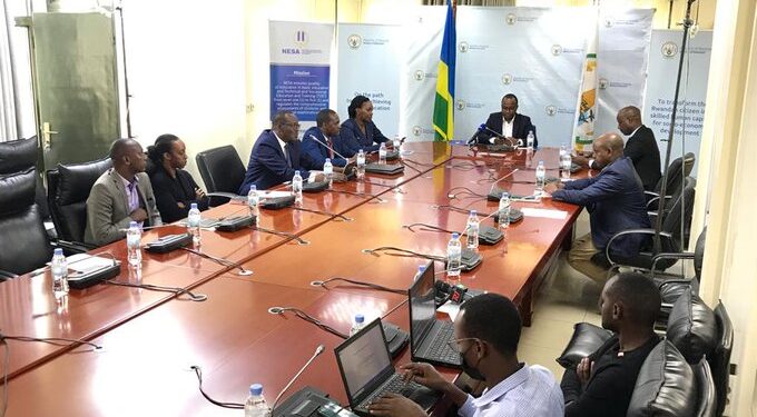 Mineduc yatangaje ko mu bizamini bisoza amashuri yisumbuye abanyeshuri batsinze  hejuru ya 90%.