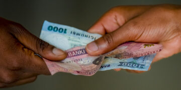 Abaturage bisabiye gushyirrwa ho ubundi buryo bwo gutanga amakuru kuri ruswa