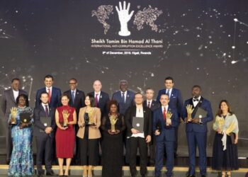 Perezida Kagame yitabiriye itangwa ry’ibihembo byitiriwe Emir wa Qatar