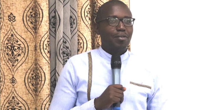 Hari byinshi Akarere ka Rubavu kafashijwemo n’itangazamakuru  mu  guca no kurwanya ibihuha byavugwaga kuri Covid 19