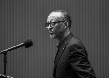 Amahoro n’Umutekano bizafasha gukemura ibibazo by’abimukira n’ihindakurika ry’ibihe – Perezida Kagame