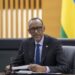 Perezida Paul Kagame yihanganishije imiryango y’abanyeshuri bakoreye impanuka i Rebero