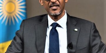 Ababyeyi barashimira Perezida Paul Kagame uburyo abana  basubukuye amasomo yabo neza