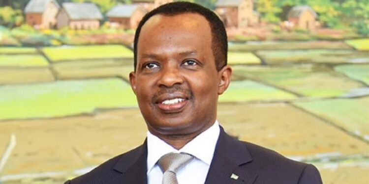 Amb.Karega yabwiye Kongo icyo yakora mu mwanya wo gusebya u Rwanda