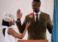 Nyirasenge wa Miss Naomie yasezeranye mu mategeko