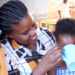 Kicukiro:Umuyobozi w’Akarere Umutesi Solange yafatanyije n’ababyeyi kugaburira abana Indyo yuzuye