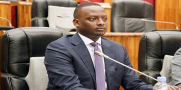 Minisante igiye kwiga ku kibazo cy’ibibazo byo mu mutwe byugarije abanyarwanda