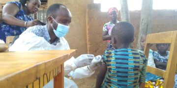 Bugesera: Ababyeyi bahagurukiye kurandurana Covid 19 n’imizi yayo