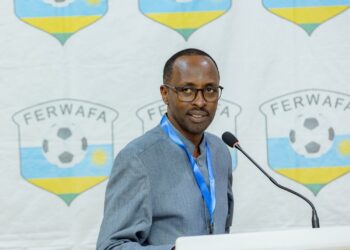 Munyantwari Alphonse yamaze impungenge abavugaga ko amenyereye gukoresha inama z’abaturage n’umuganda gusa