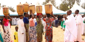 Rulindo : Mu myaka ibiri Paruwasi Rusasa yibarutse Padiri wayo wa  mbere  « Gwiza Joseph »