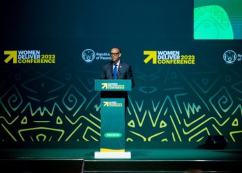 Perezida Kagame asanga hari iki kibura mu guteza imbere umugore