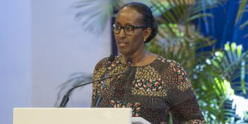 Madamu Jeannette Kagame yavuze ko uburinganire ari uburenganzira mvukanwa