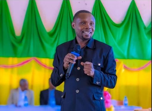 Bugesera :  Garasiyani  PAPA SAVA  yasekeje abo bahuriye hamwe mu Ihuriro ry’abize  G.S ya Rilima