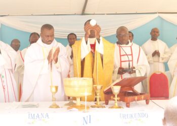 Bugesera :  Nyuma y’imyaka 20  Paruwasi ya Ruhuha  ibashije kubona Padiri Mushya  « Donath Habinshuti uhavuka »