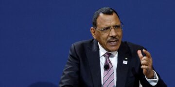 Niger : Perezida Bazoum uherutse guhirikwa agiye kujyanwa mu nkiko