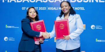 U Rwanda na Madagascar byasinyanye amasezerano y’ubucuruzi n’ishoramari