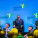 Perezida Kagame yavuze ko  Abanyarwanda baba mu mahanga bagomba kumenya ko nubwo bava mu Rwanda rwo ruzabagumamo.