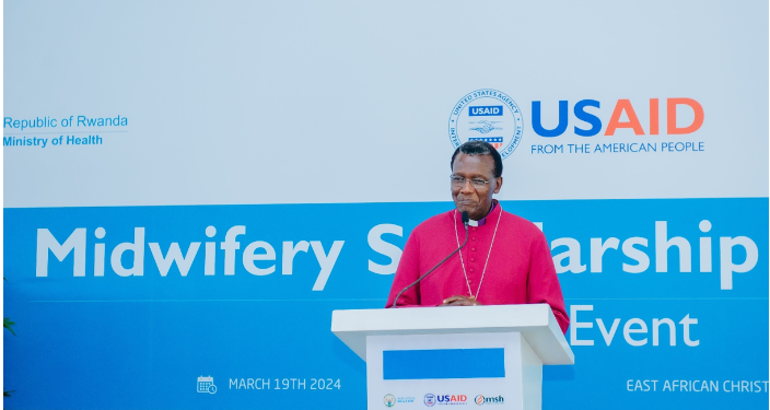 Abanyeshuri 500 batangiye kwiga ububyaza ku buntu