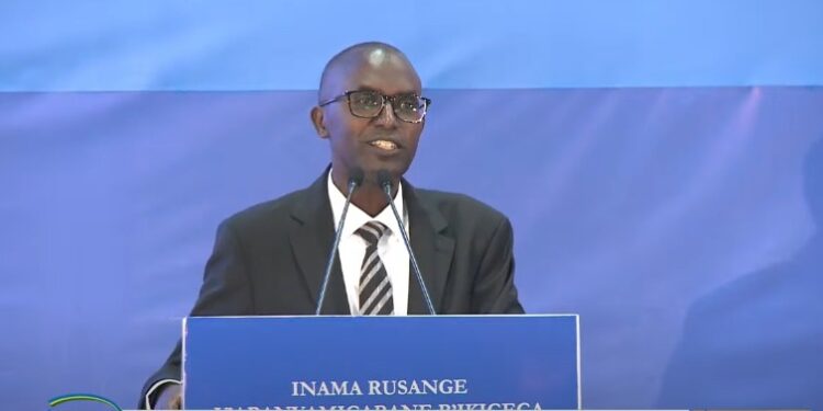 Abamenye kwizigamira mu kigega RNT Iterambere Fund barasabwa kubishishikariza abandi