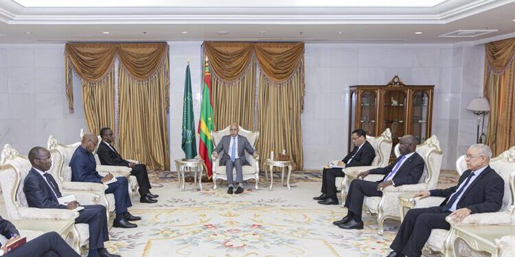 Perezida Ghazouani wa Mauritanie yinjiye mu kibazo cy’u Rwanda na RDC