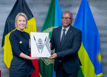 U Rwanda n’U Bubiligi biyemeje ubufatanye mu bya Gisirikare