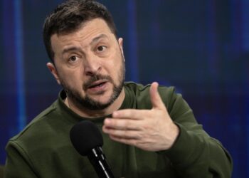 Ukraine: Zelenskyy yirukanye umwe mu bajyanama be bakuru