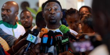 Hon. Dr Frank Habineza akimara gutorwa azahita asubizaho Minisiteri y’itangazamakuru