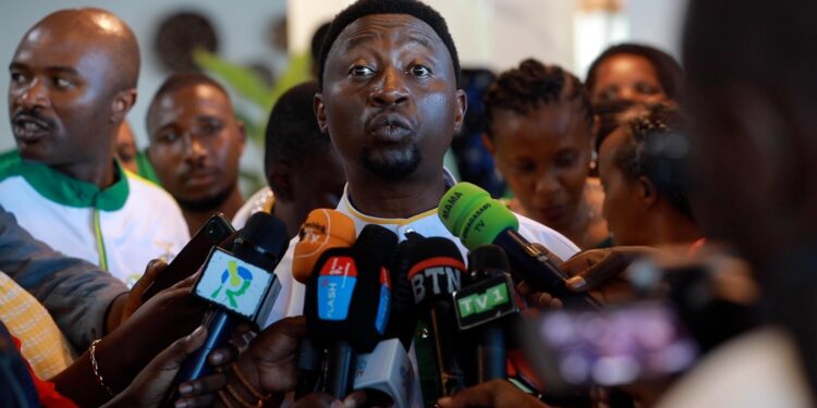 Hon. Dr Frank Habineza akimara gutorwa azahita asubizaho Minisiteri y’itangazamakuru
