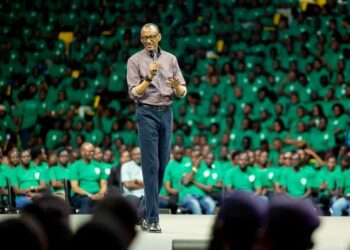 Kigali: Perezida Paul Kagame yasabye urubyiruko rw’u Rwanda guharanira ko bishakamo ibisubizo