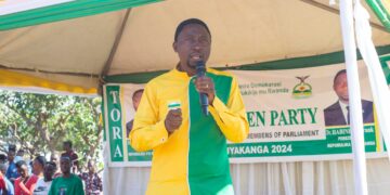 Dr Frank Habineza yijeje abaturage ba Kirehe ko  ubukerarugendo bugiye kuba mpuzamahanga kubura amazi bikaba amateka