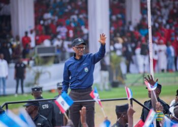 Kagame Paul asanga abanyarwanda batakiri mu cyiciro cy’Isabiriza