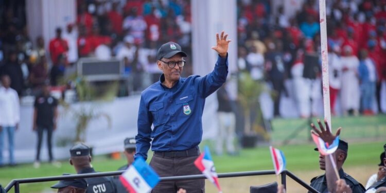 Kagame Paul asanga abanyarwanda batakiri mu cyiciro cy’Isabiriza