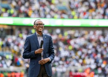 Perezida Kagame yafunguye ku mugaragaro sitade Amahoro yavuguruwe-AMAFOTO