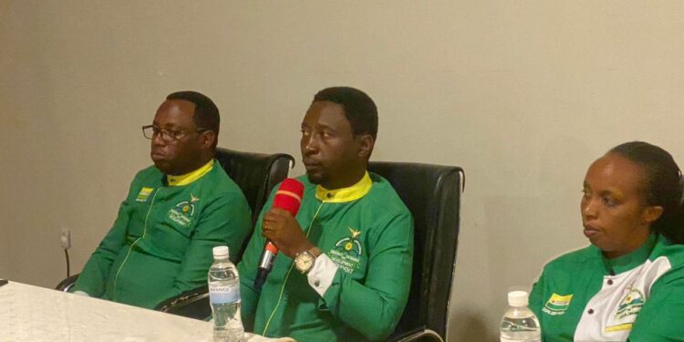 “Akarere ka Ngoma gakwiriye kuryozwa ibyo kadukoreye”-Dr Frank Habineza
