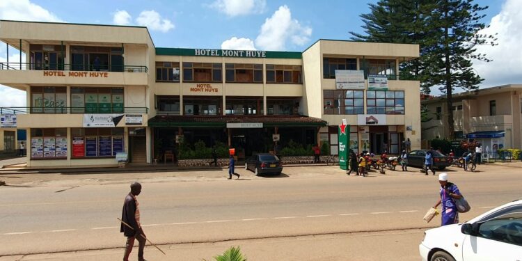 Menya Uburyo Motel Mont Huye yabyaye Hotel Mont Huye yo mu mujyi wa Huye