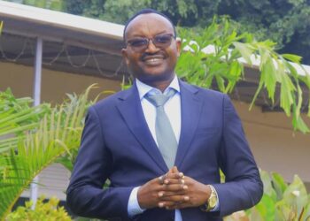 Mu kubifuriza umwaka mushya Uwaririmbye ‘NKUBONE’ agiye gutaramira abanya-Gikondo