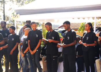 Mu murenge wa Kicukiro bibutse ku nshuro ya 31 Jenoside yakorewe Abatutsi mu 1994 abayirokotse bavuga Inzira y’Umusaraba banyuzemo