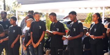 Mu murenge wa Kicukiro bibutse ku nshuro ya 31 Jenoside yakorewe Abatutsi mu 1994 abayirokotse bavuga Inzira y’Umusaraba banyuzemo