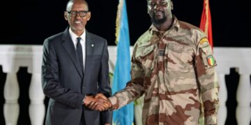 Perezida Kagame yizeje ubufatanye Gen Doumbouya wa Guinea