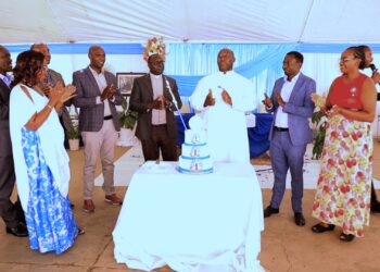 Umuryango Mère du Verbe wizihije Imyaka 32 umaze bamwe mu bana baharerererwa bahabwa Amasakaramentu atandukanye.