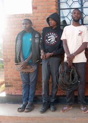 5 biyitaga abakozi ba REG bakiba insinga bafashwe