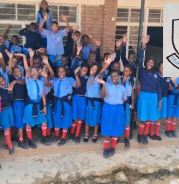 Baratangaza ko  batangiranye Intego yo kuzahabwa Ibihembo na Minisitiri w’Uburezi